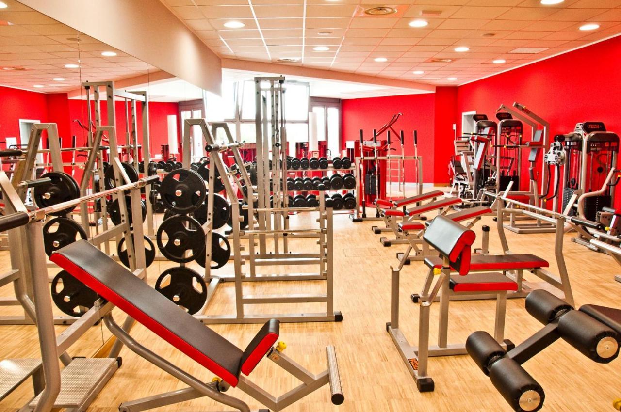 Ambruosi Village Resort & Spa Massignano Dış mekan fotoğraf