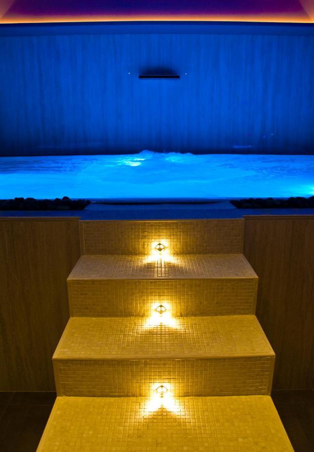 Ambruosi Village Resort & Spa Massignano Dış mekan fotoğraf