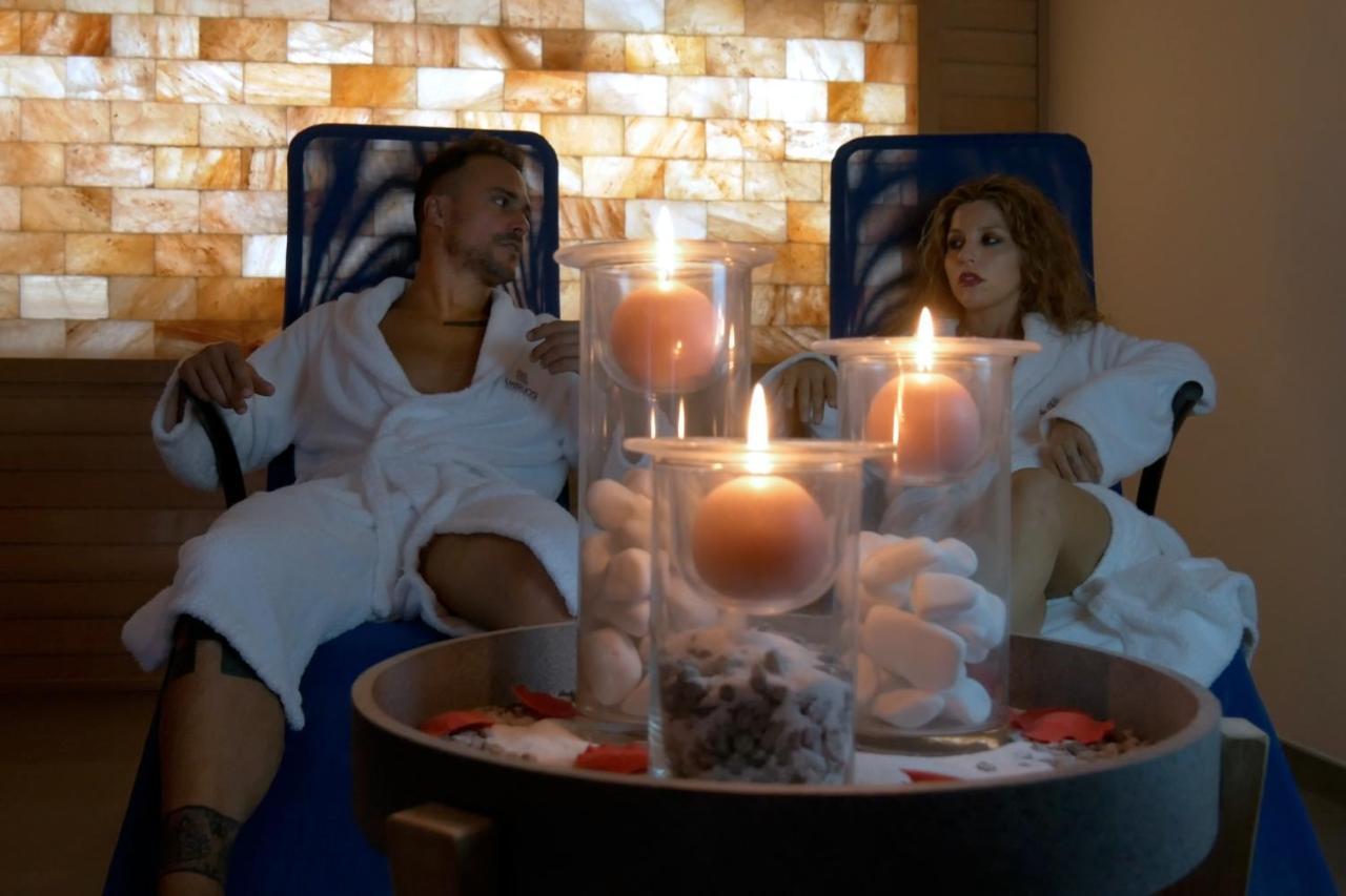 Ambruosi Village Resort & Spa Massignano Dış mekan fotoğraf